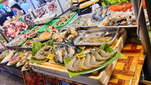 Der Nachtmarkt in Ao Nang – Ein Fest für die Sinne