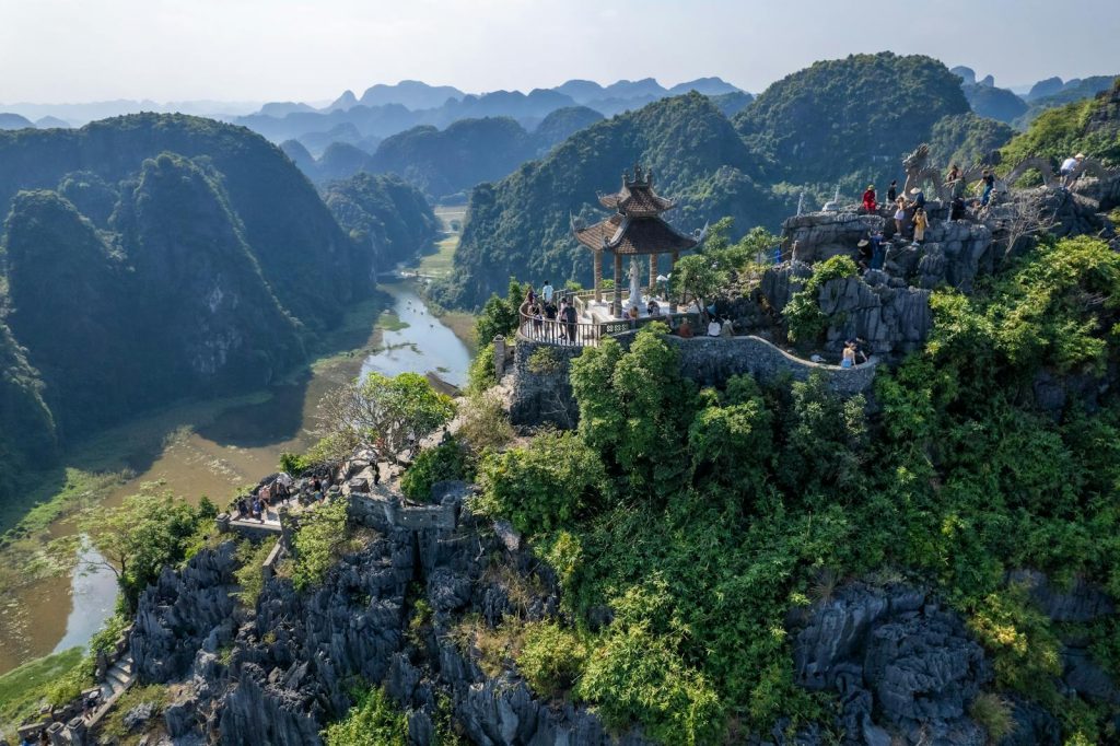 A captivating aerial view of Mua Caves in Ninh Bình, Vietnam, showcasing majestic landscapes.